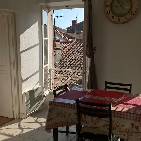 41 Rue Du Doctor Albert Tomey * Carcassonne
